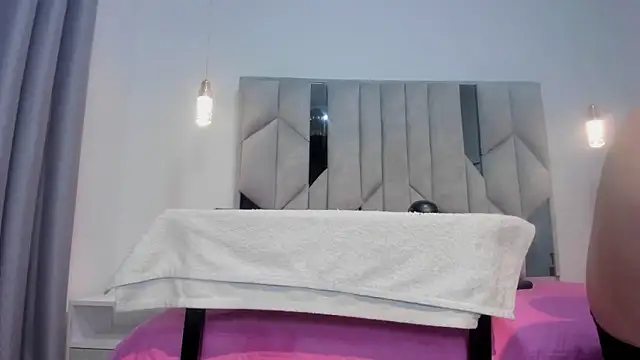 Snapshot of Malu_M chatting on 24, 11, 2025 Malu M online show from 24, 11, 2025