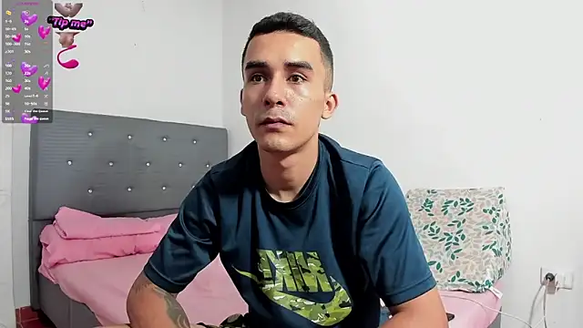 blondeb201 online show from 5, 3, 2025