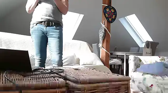 maxmueller321 online show from 23, 3, 2025