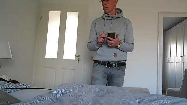 maxmueller321 online show from 30, 3, 2026