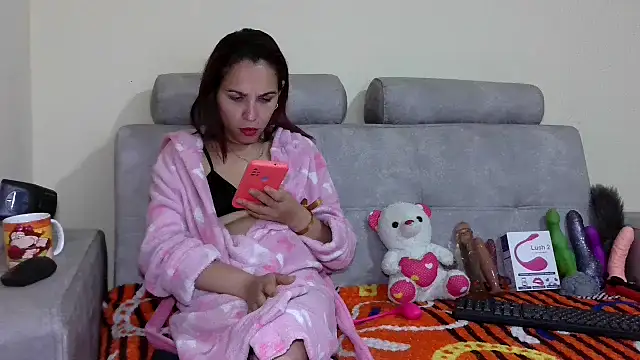 PenelopeHot 91 online show from 30, 1, 2025