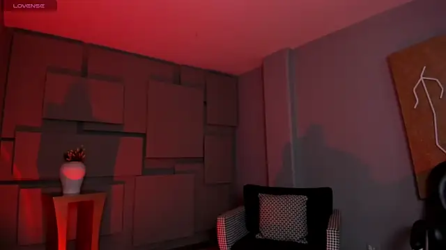 AliceHarper  online show from 14, 4, 2026