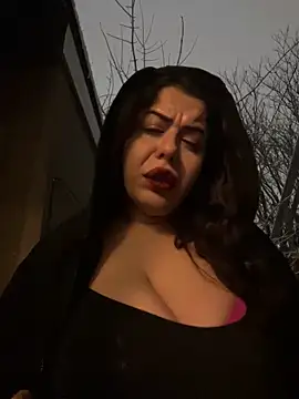 holyeroticss online show from 16, 2, 2025