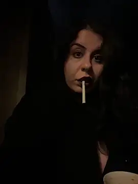 holyeroticss online show from 28, 2, 2025