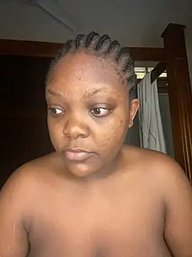 Snapshot of zonroe_the_big chatting on 21, 2, 2025 zonroe the big online show from 21, 2, 2025