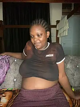 Snapshot of zonroe_the_big chatting on 17, 3, 2025 zonroe the big online show from 17, 3, 2025