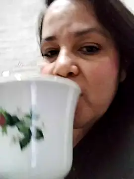 lunanataly online show from 2, 3, 2025