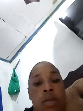 Pretty-sassy online show from 24, 11, 2025