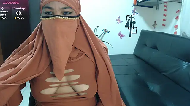 Snapshot of Aaliyah_brown chatting on 6, 3, 2025 Aaliyah brown online show from 6, 3, 2025