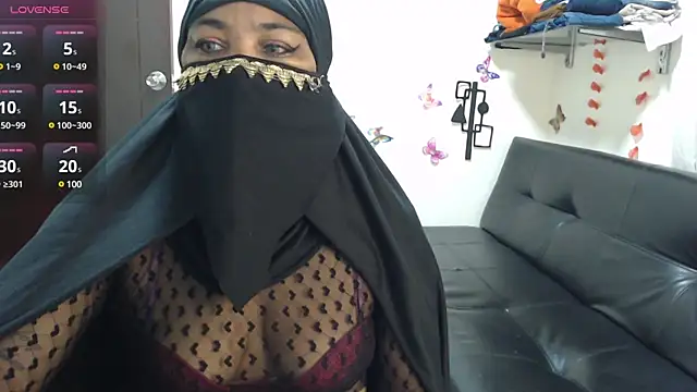 Snapshot of Aaliyah_brown chatting on 16, 3, 2025 Aaliyah brown online show from 16, 3, 2025