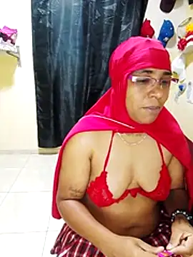 Aaliyah brown online show from 2, 12, 2025