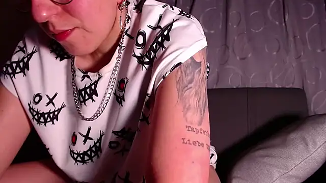 Snapshot of Sexyboy_666 chatting on 27, 11, 2025 Sexyboy 666 online show from 27, 11, 2025