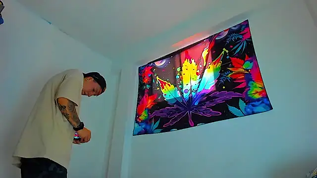 Sexyboy 666 online show from 9, 3, 2026