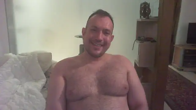 Mike 12hot online show from 28, 3, 2026