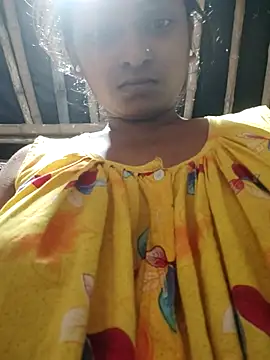 Snapshot of Bengoli--bhabhi chatting on 4, 3, 2025 Bengoli--bhabhi online show from 4, 3, 2025