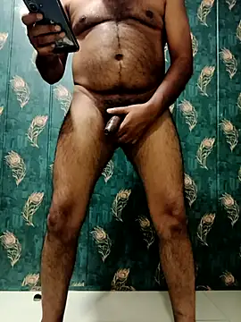 Snapshot of Daddy_inurhouse chatting on 24, 10, 2025 Daddy inurhouse online show from 24, 10, 2025