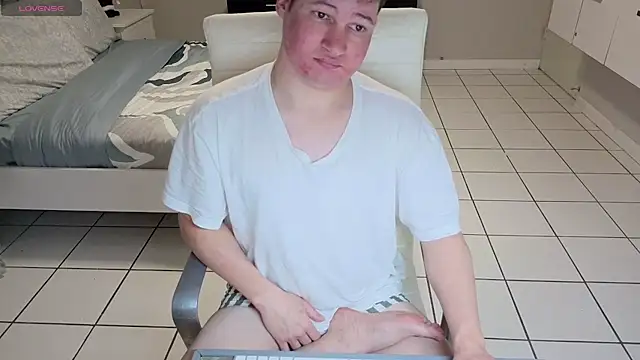 Snapshot of Lorenzo_hernandez chatting on 13, 12, 2025 Lorenzo hernandez online show from 13, 12, 2025