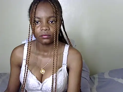 Snapshot of ebony_liza chatting on 7, 1, 2025 ebony liza online show from 7, 1, 2025