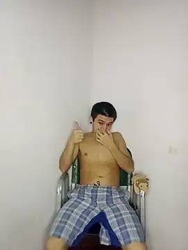 Snapshot of Mrdetonador chatting on 7, 10, 2025 Mrdetonador online show from 7, 10, 2025