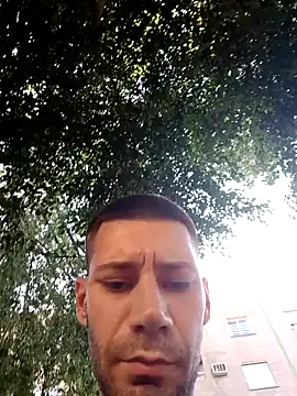 Snapshot of litleboy92 chatting on 14, 10, 2025 litleboy92 online show from 14, 10, 2025