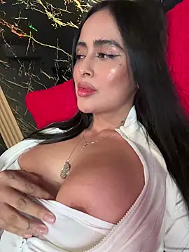 Snapshot of Alexandra_duque chatting on 6, 1, 2026 Alexandra duque online show from 6, 1, 2026