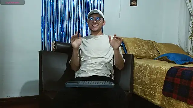 samfox  online show from 2, 10, 2025