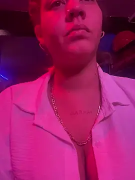 Snapshot of andreinitahg chatting on 11, 12, 2024 andreinitahg online show from 11, 12, 2024