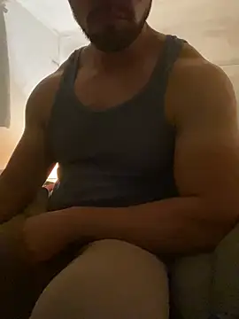 Snapshot of FumesClouds chatting on 16, 12, 2024 FumesClouds online show from 16, 12, 2024