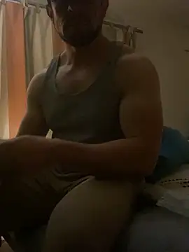 Snapshot of FumesClouds chatting on 23, 1, 2025 FumesClouds online show from 23, 1, 2025