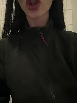 hrnxyygirl online show from 13, 12, 2024