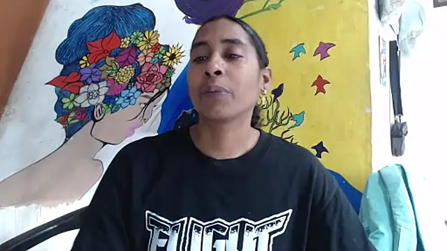 yohatinelly07 online show from 4, 2, 2026