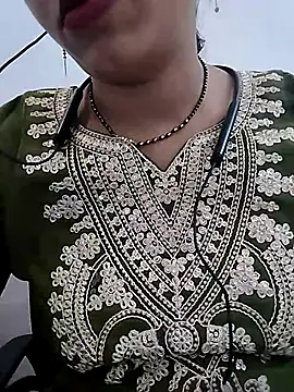 Snapshot of Simaran_bhabhi chatting on 14, 7, 2026 Simaran bhabhi online show from 14, 7, 2026