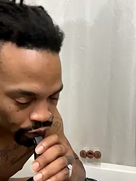 1BeautyN1Beast online show from 13, 11, 2025