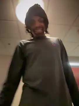 1BeautyN1Beast online show from 17, 3, 2026