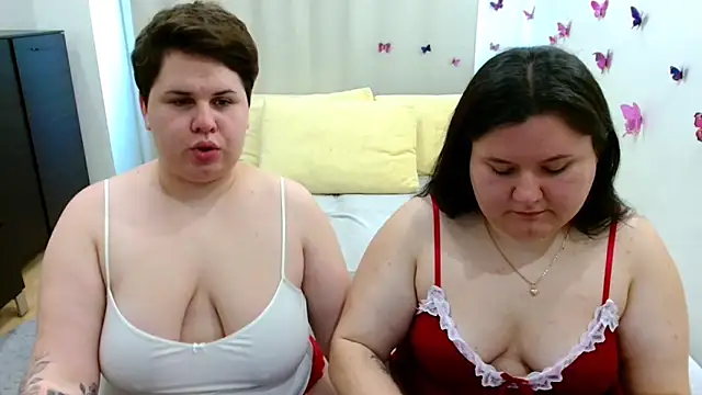 BeckyAndHellen online show from 5, 10, 2025