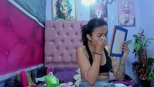 Yaumiko online show from 15, 10, 2025