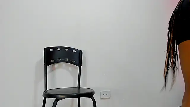 malu horny 69 online show from 4, 12, 2024