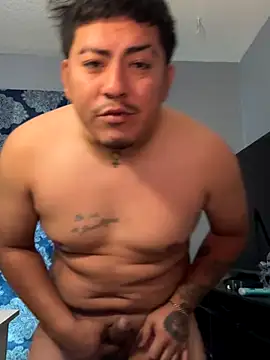 Snapshot of Luisrtrrr chatting on 29, 10, 2025 Luisrtrrr online show from 29, 10, 2025