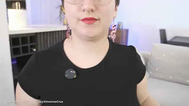 Ximenna Cruz online show from 9, 9, 2025