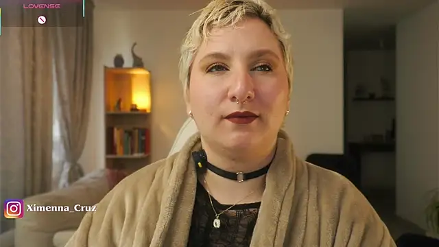 Ximenna Cruz online show from 6, 1, 2026