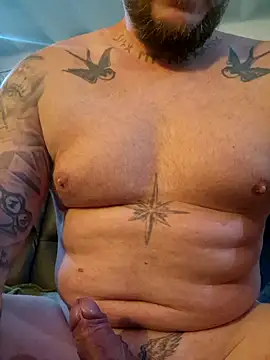 Snapshot of RomWoolf chatting on 3, 12, 2024 RomWoolf online show from 3, 12, 2024