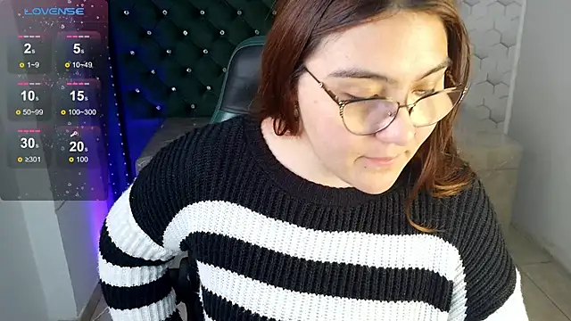 Snapshot of conniejames_m chatting on 2, 7, 2026 conniejames m online show from 2, 7, 2026