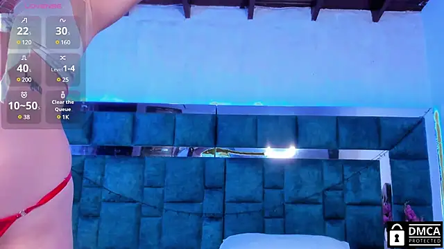 Venus velez  online show from 12, 1, 2025