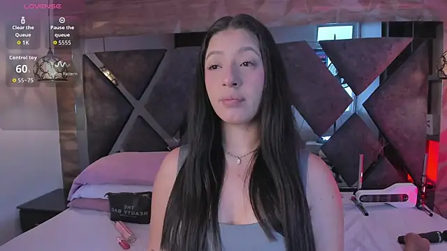 Venus velez  online show from 20, 4, 2026