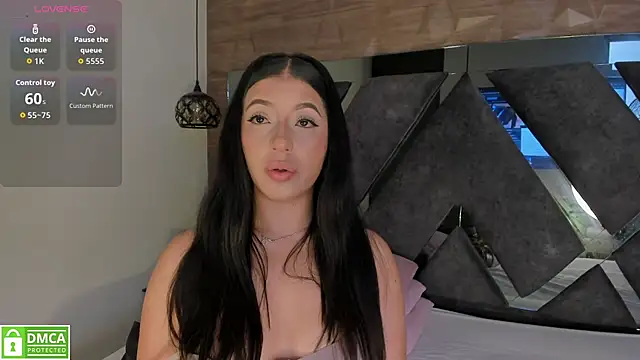 Snapshot of Venus_velez_ chatting on 13, 7, 2026 Venus velez online show from 13, 7, 2026