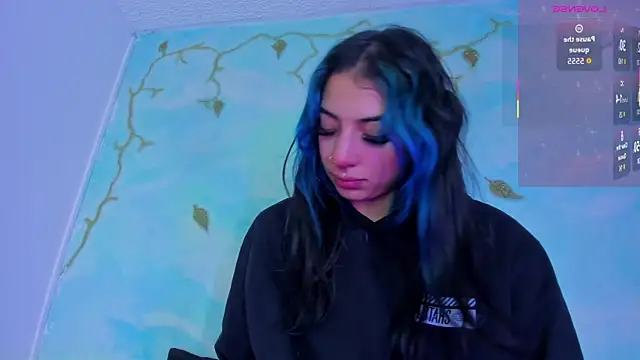 SaturnooStonee online show from 3, 12, 2025