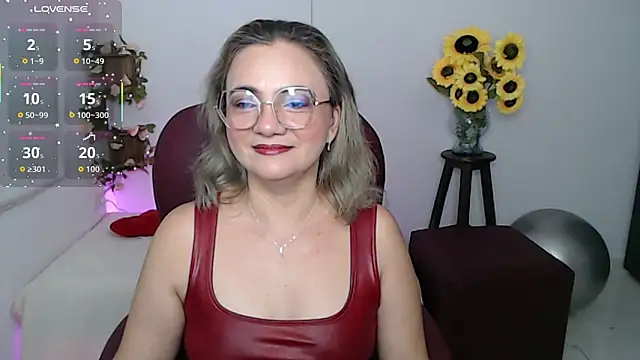 ana milf online show from 13, 3, 2026