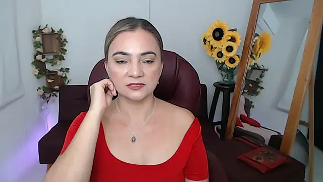 Snapshot of ana_milf chatting on 3, 6, 2026 ana milf online show from 3, 6, 2026
