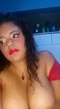 Snapshot of Thifanyvip22 chatting on 12, 1, 2025 Thifanyvip22 online show from 12, 1, 2025