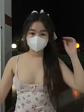 BabyThree  online show from 8, 3, 2025